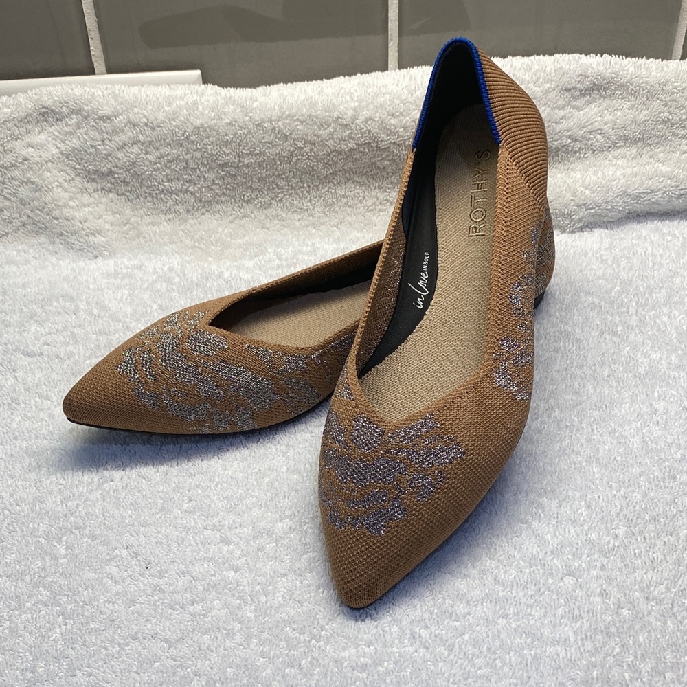 ROTHY’S Point Toe Flats